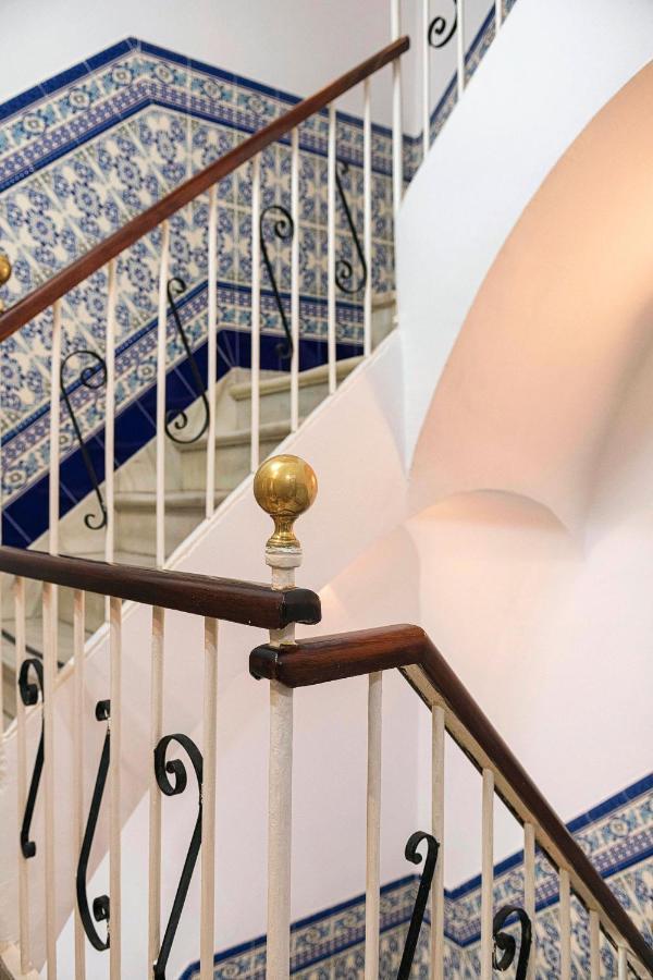 Hostal Colon Cadiz Exterior photo