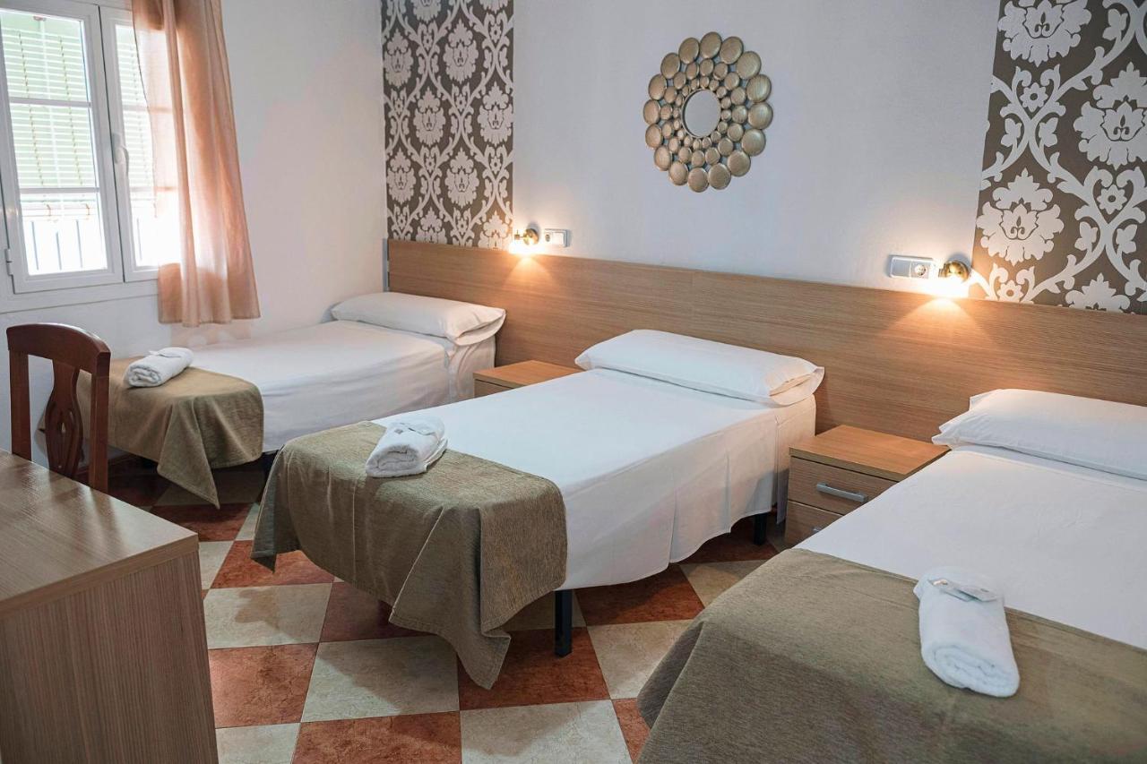 Hostal Colon Cadiz Exterior photo
