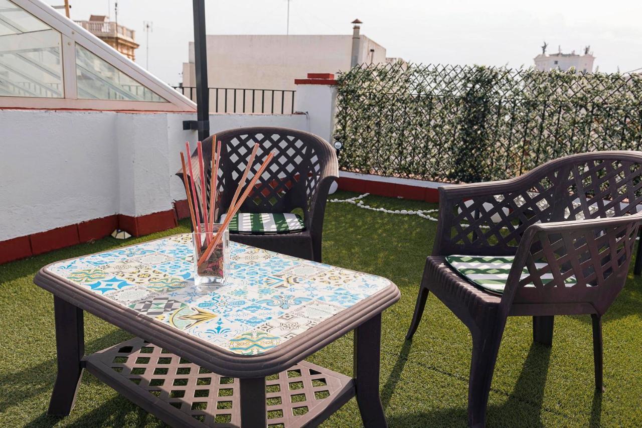 Hostal Colon Cadiz Exterior photo